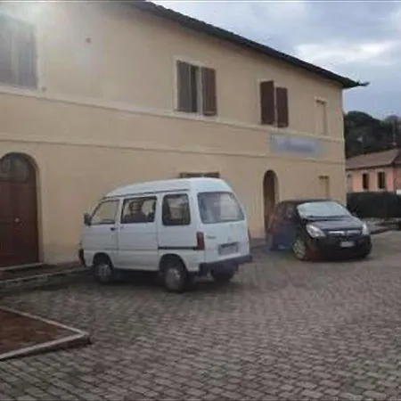 Tuscany بيت ضيافة 3*