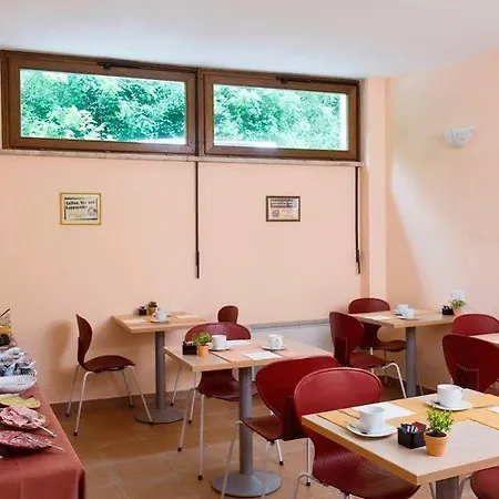 Tuscany بيت ضيافة