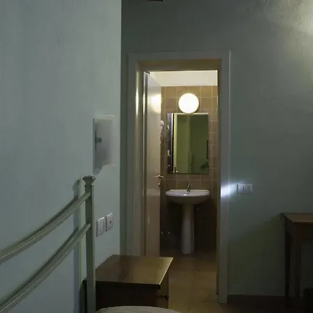 بيت ضيافة Tuscany 3*