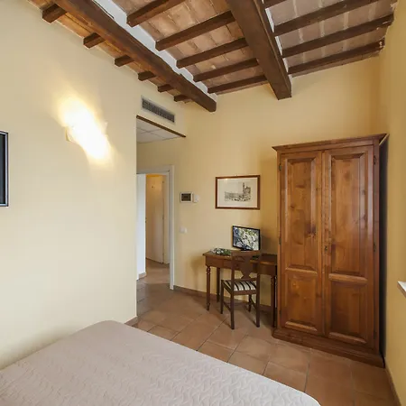 بيت ضيافة Tuscany 3*