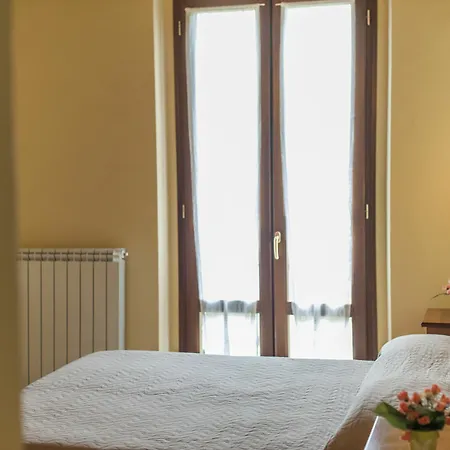 Tuscany بيت ضيافة 3*