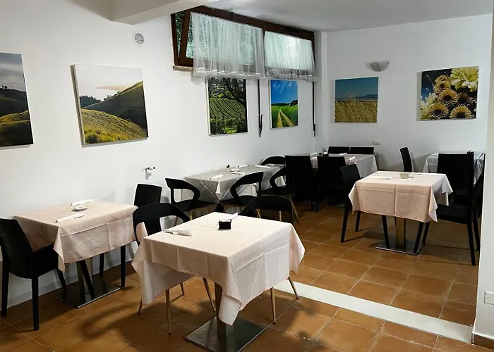 Tuscany בית הארחה 4*