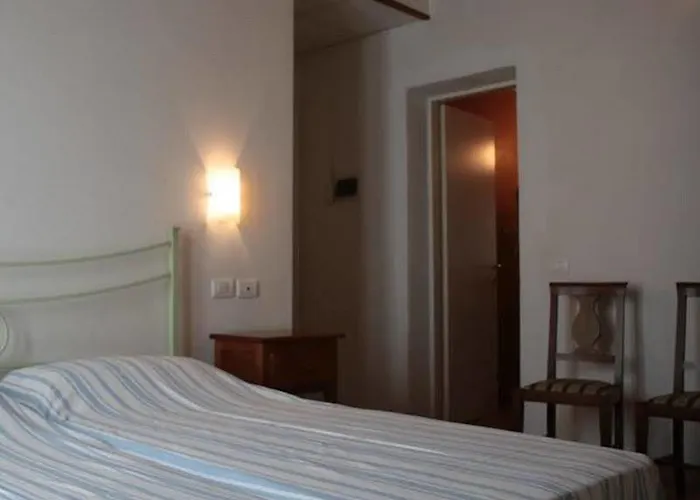 Tuscany בית הארחה