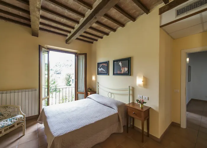 Tuscany בית הארחה